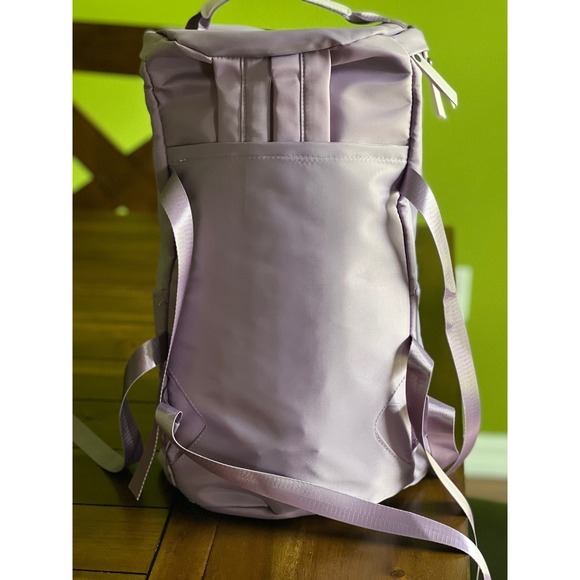 Backpack - Picture 3 of 8